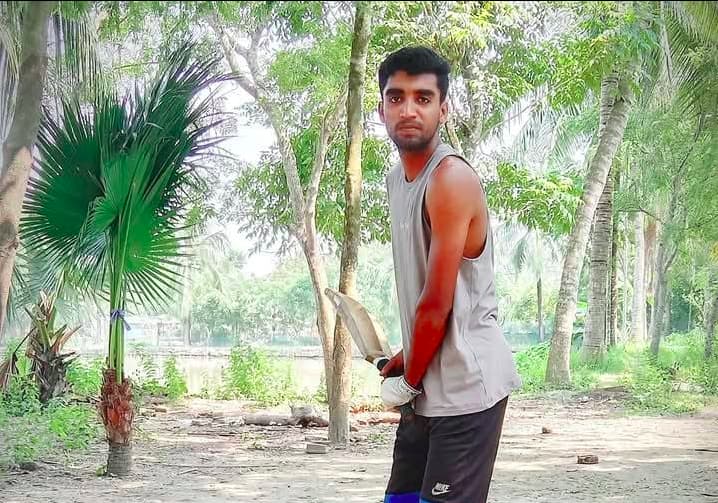 দীর্ঘদিন ক্যান্সারের সাথে লড়াই করে না ফেরার দেশে চলে গেলেন আমাদের সবার প্রিয় প্রিন্স সরদার